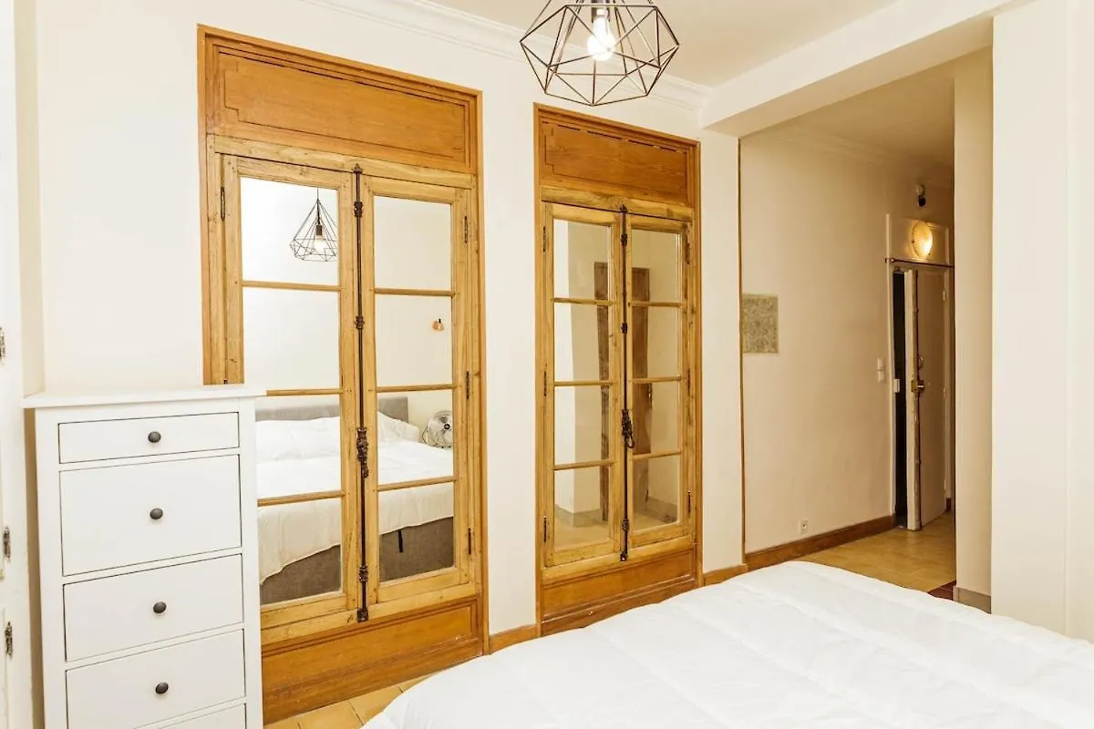 Villa Charming Apartment With Terrace In Heart Paris