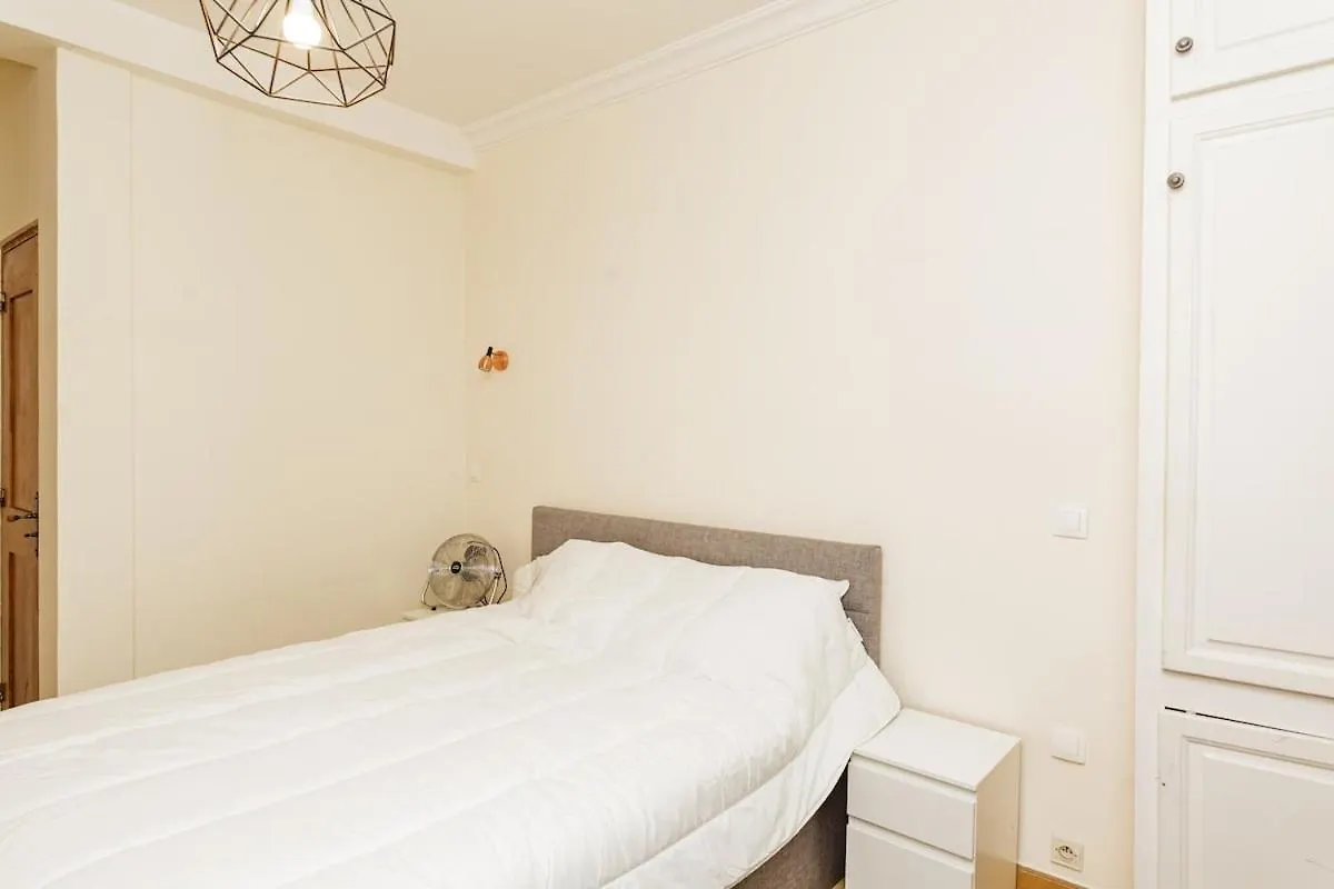 Villa Charming Apartment With Terrace In Heart Paris