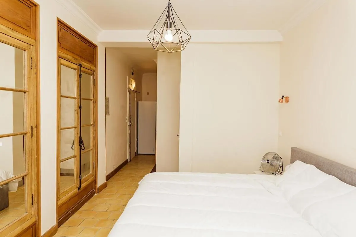 Charming Apartment With Terrace In Heart Paris France