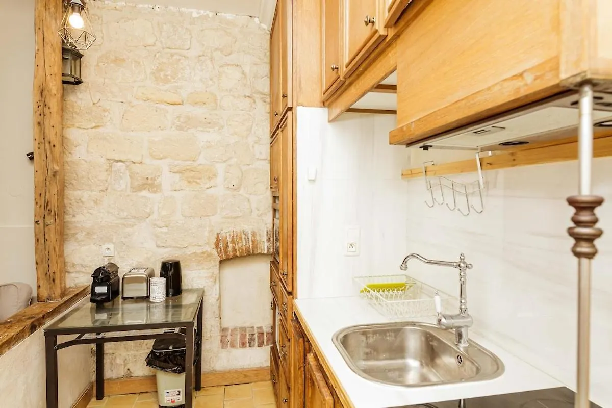 Villa Charming Apartment With Terrace In Heart Paris France